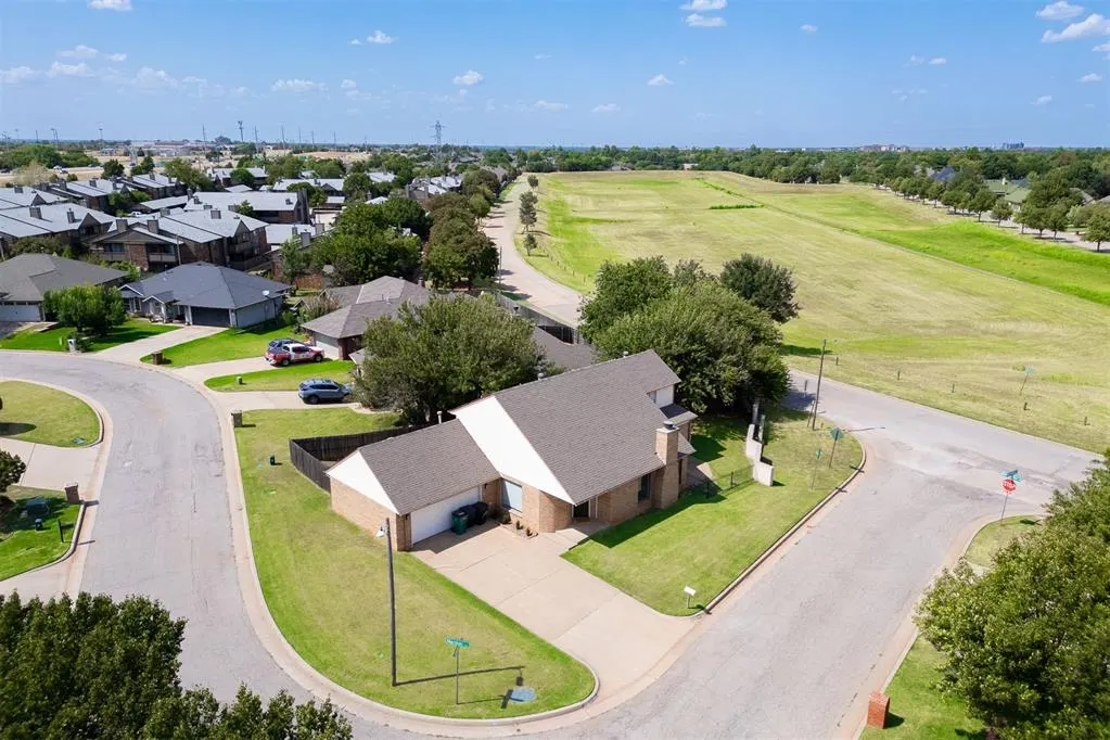 Photo 32 — 3501 Marston Circle, Oklahoma City, OK 73120