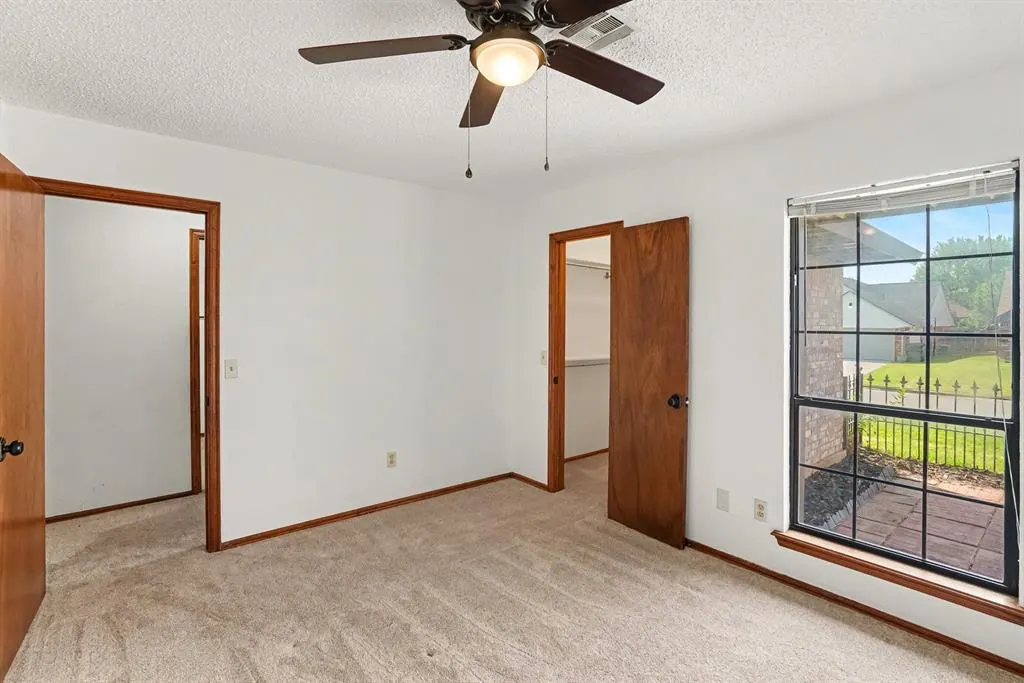 Photo 14 — 2513 SW 101st Street, Oklahoma City, OK 73159
