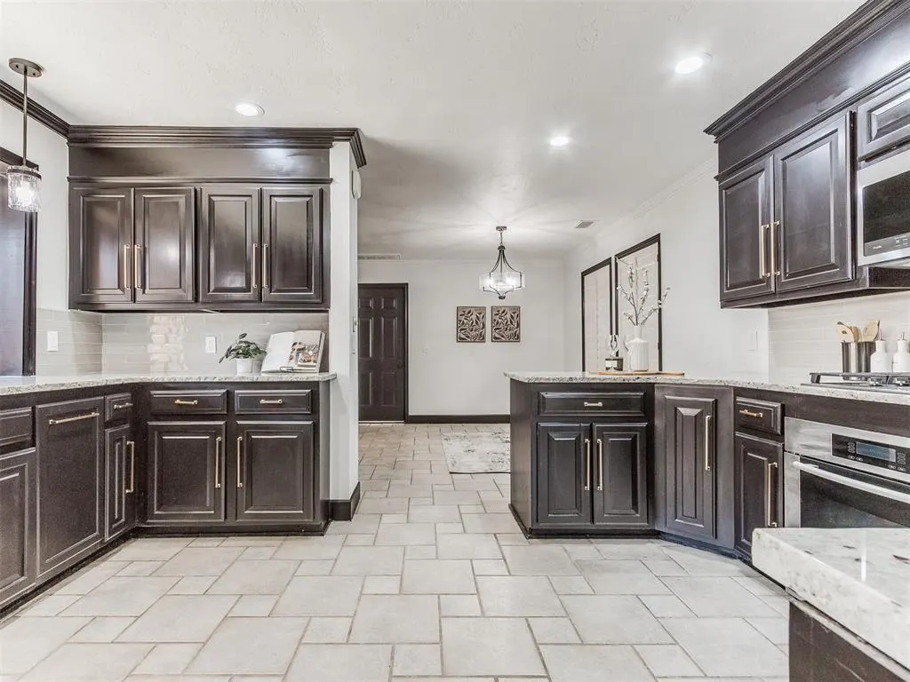 Photo 18 — 3621 N Chestnut Ridge Road, Oklahoma City, OK 73120