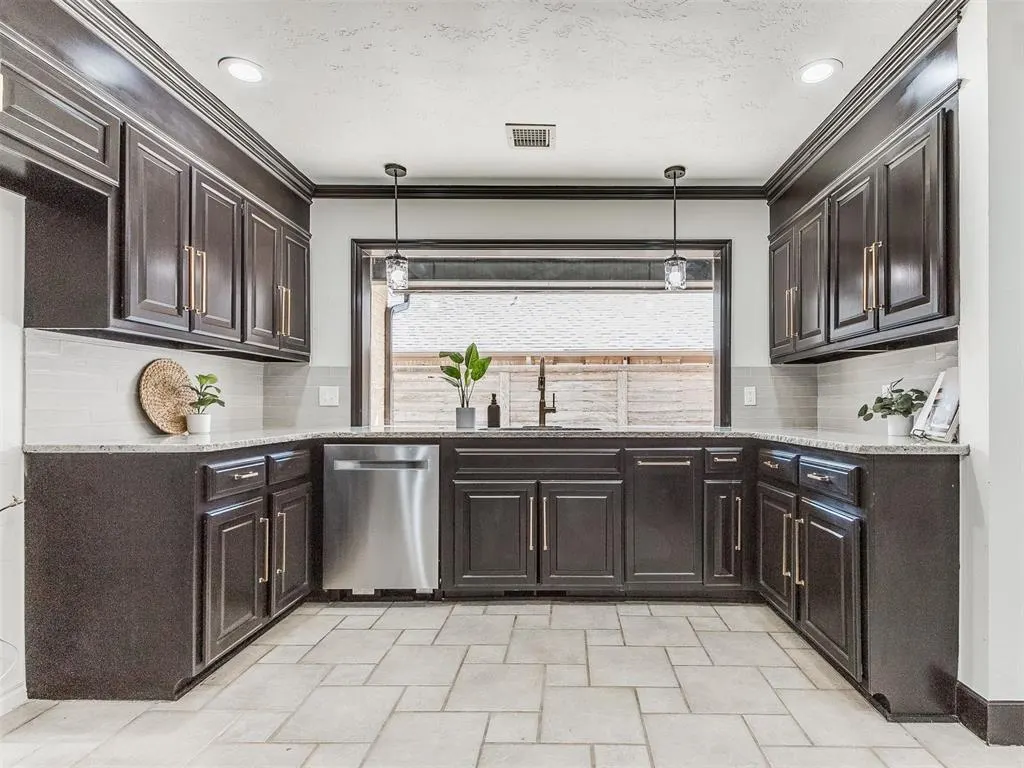Photo 19 — 3621 N Chestnut Ridge Road, Oklahoma City, OK 73120