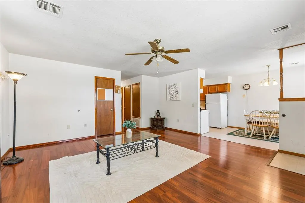 Photo 7 — 309 W Garrett Street, Anadarko, OK 73005
