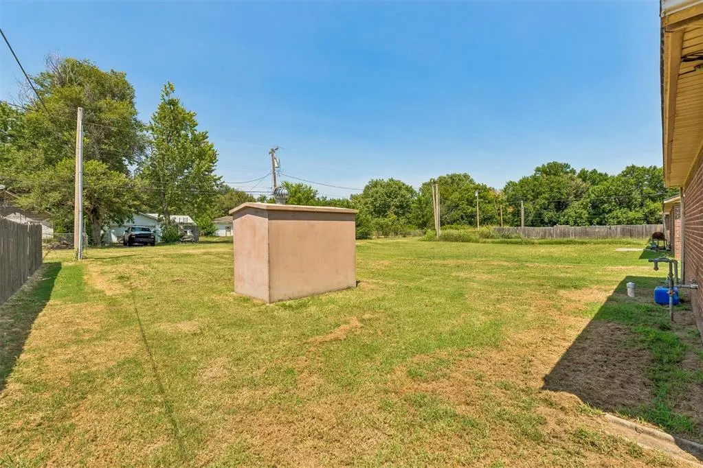 Photo 43 — 309 W Garrett Street, Anadarko, OK 73005