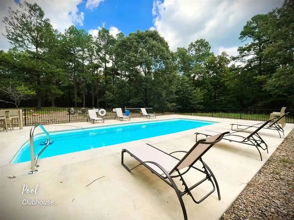 Front exterior — 36 Ship Bottom Bend, Broken Bow, OK 74728