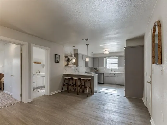 Photo 6 — 4520 NW 46th Street, Oklahoma City, OK 73122
