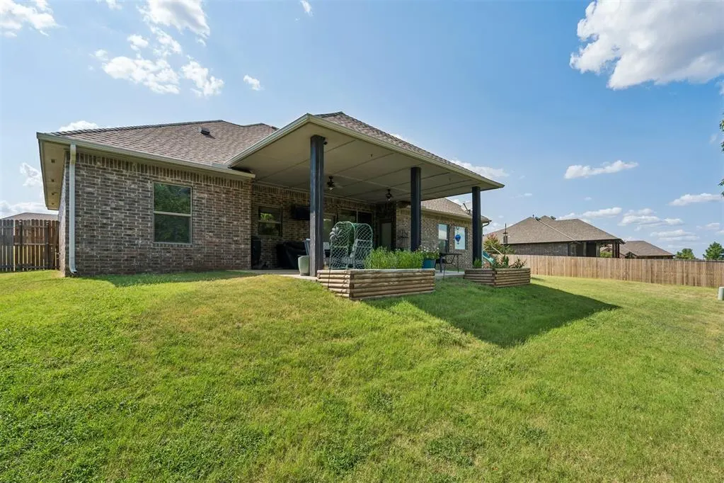 Photo 41 — 286 Mounds Road, Harrah, OK 73045