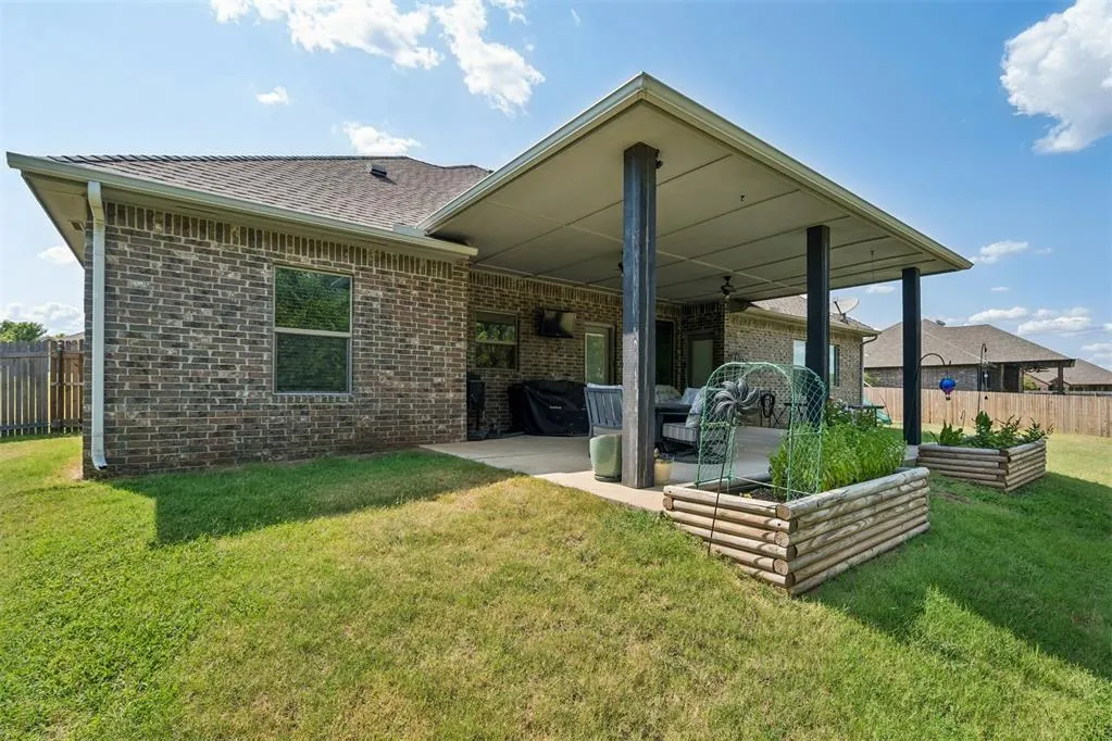 Photo 43 — 286 Mounds Road, Harrah, OK 73045