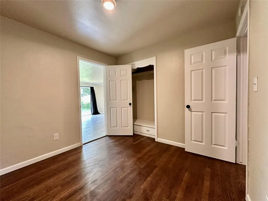 Photo 9 — 2136 SW 49th Street, Oklahoma City, OK 73119