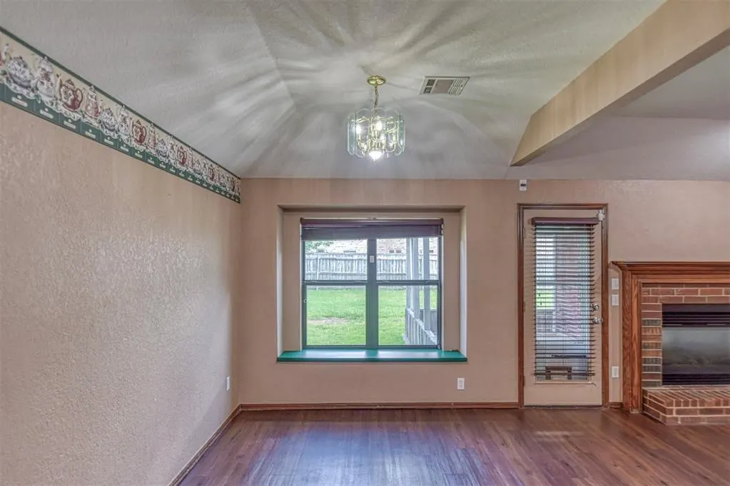 Photo 9 — 313 SW 141st Street, Oklahoma City, OK 73170