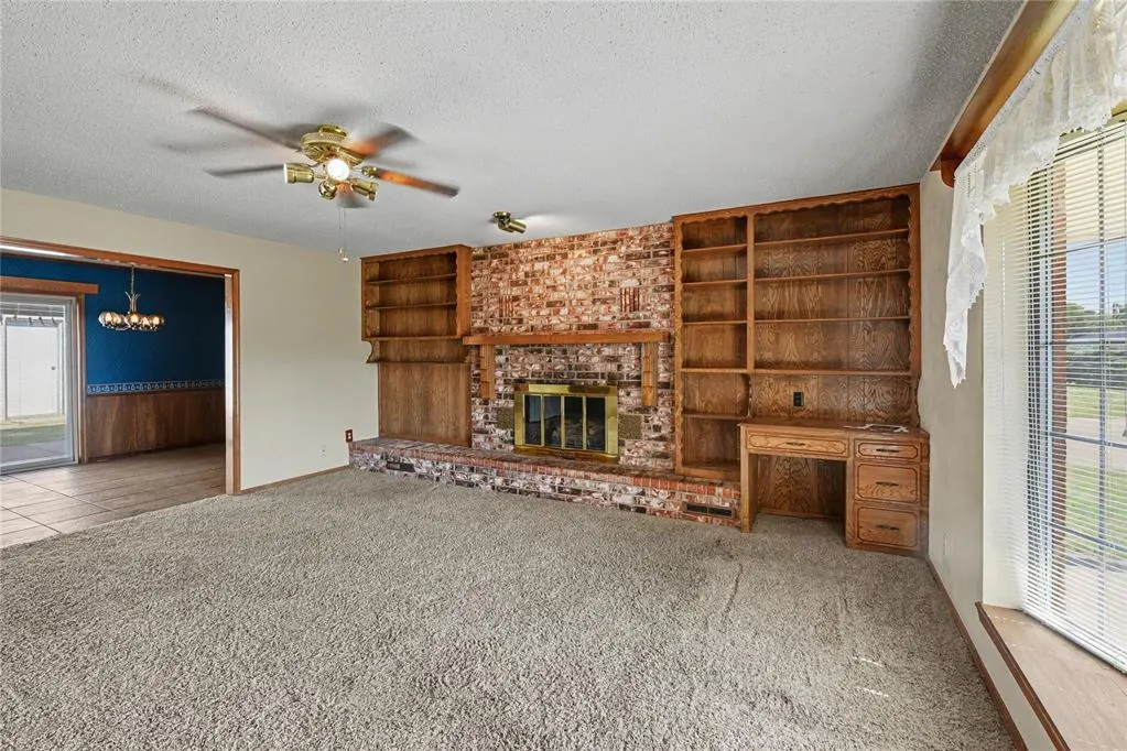 Photo 7 — 111 Mockingbird Lane, Elk City, OK 73644