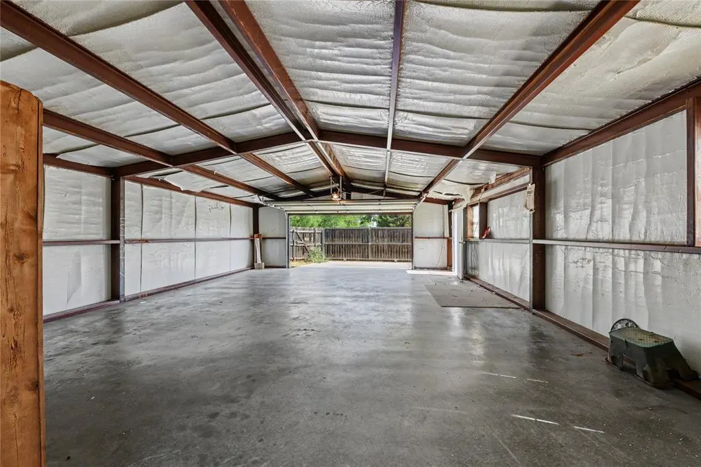 Photo 34 — 111 Mockingbird Lane, Elk City, OK 73644