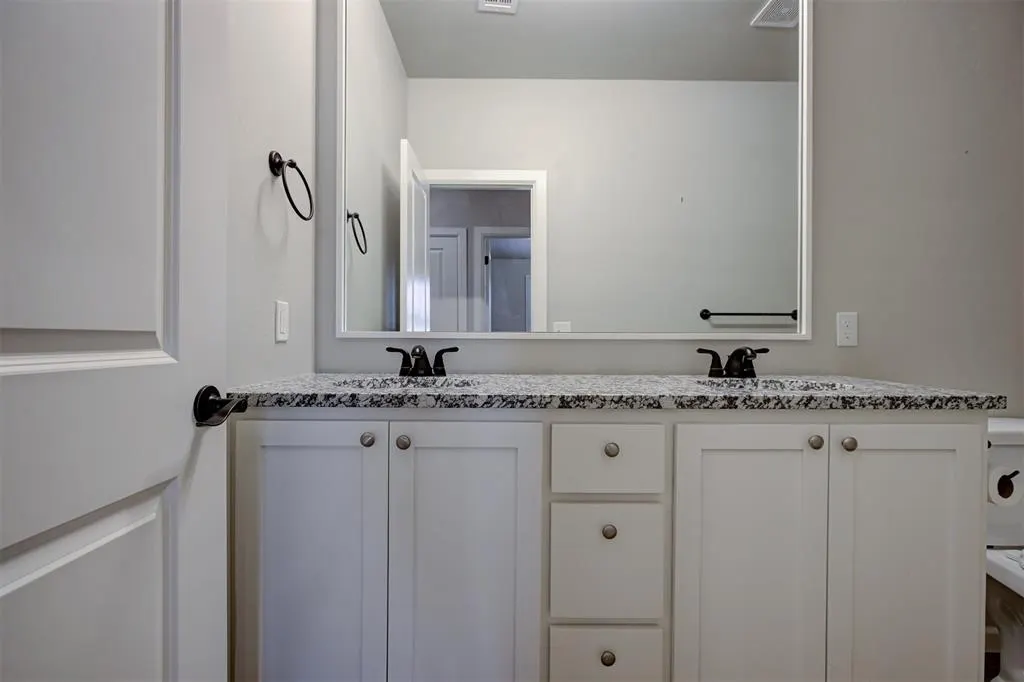 Photo 30 — 9714 Country Side Lane, Guthrie, OK 73044