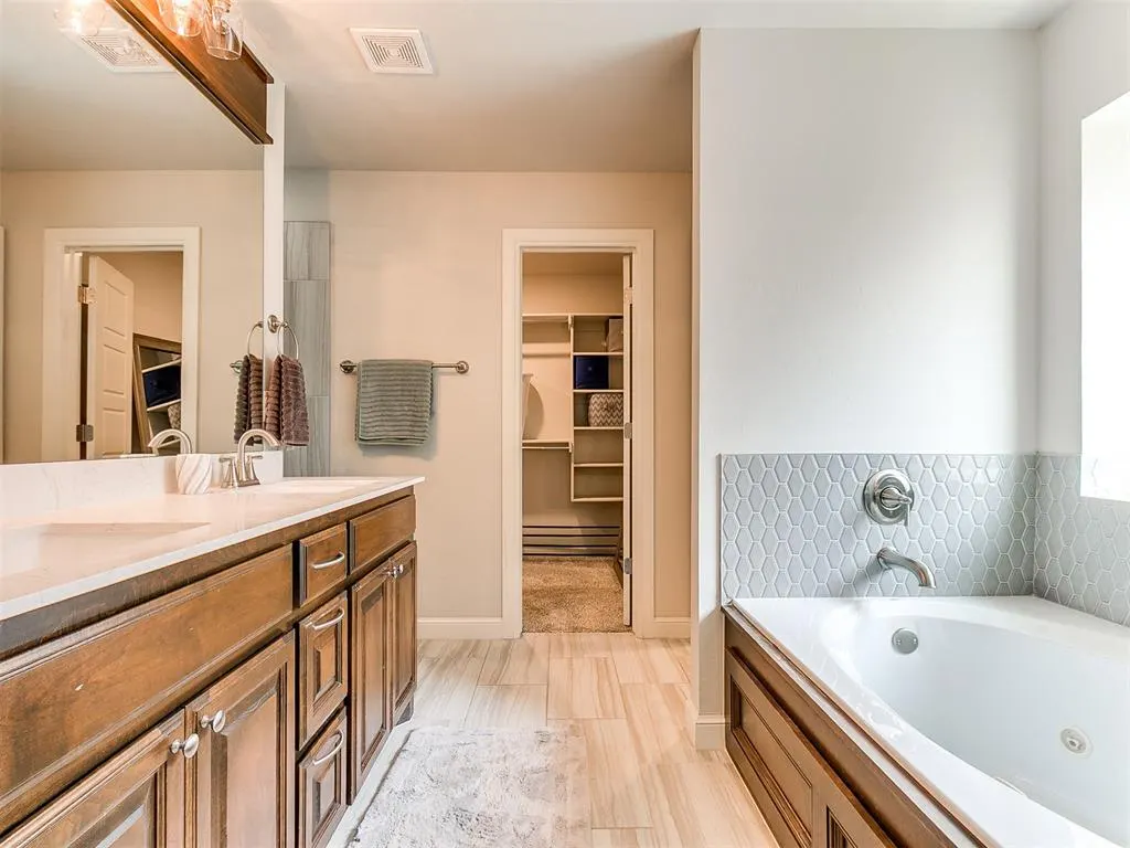 Photo 27 — 2010 Allora Court, Norman, OK 73071