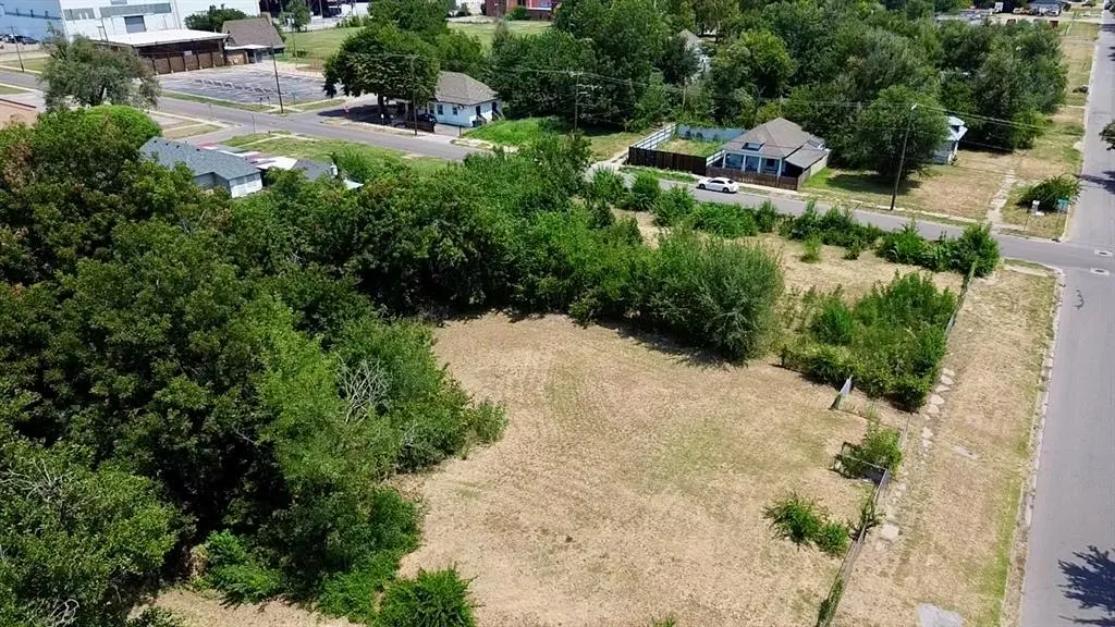 Photo 3 — 1513 NW 1st Street, Oklahoma City, OK 73106