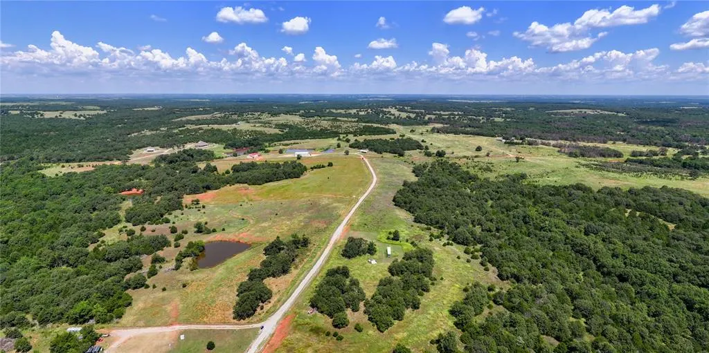Photo 3 — 21 Hawkstone Road, Meridian, OK 73058