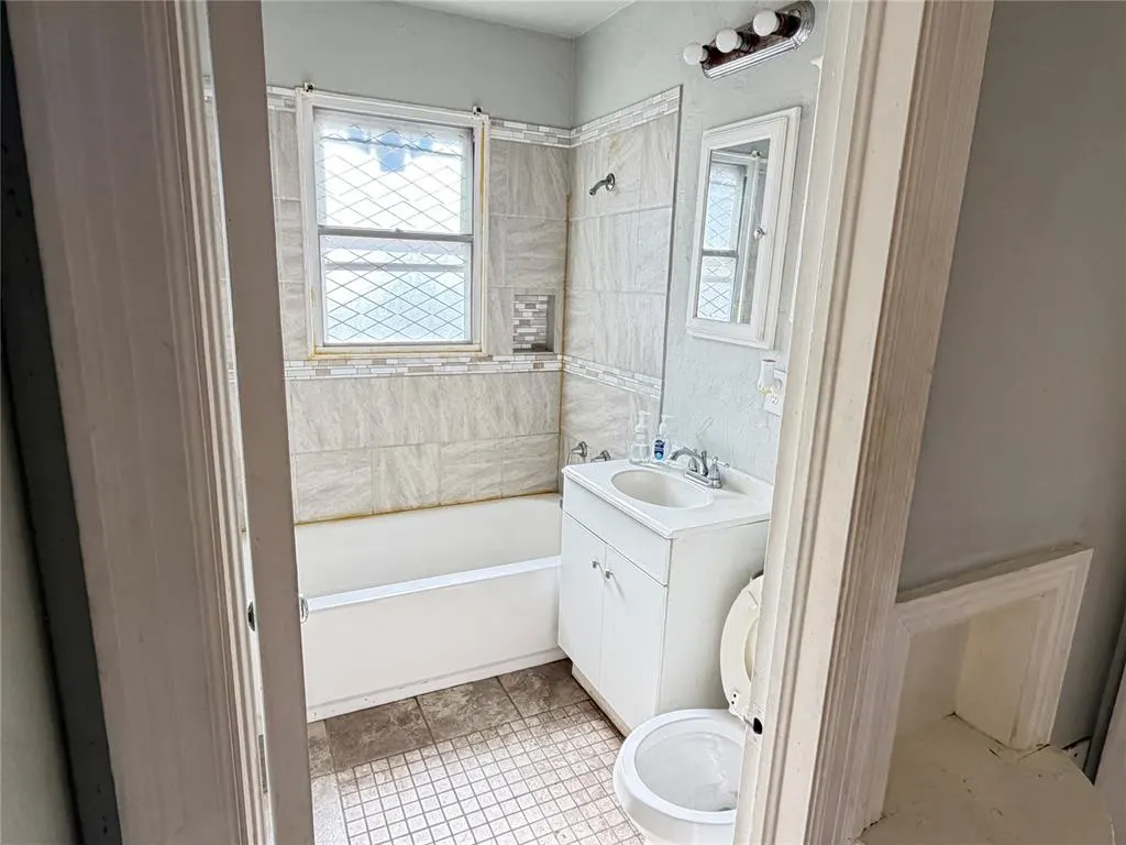 Photo 8 — 1405 NW 94th Street, Oklahoma City, OK 73114