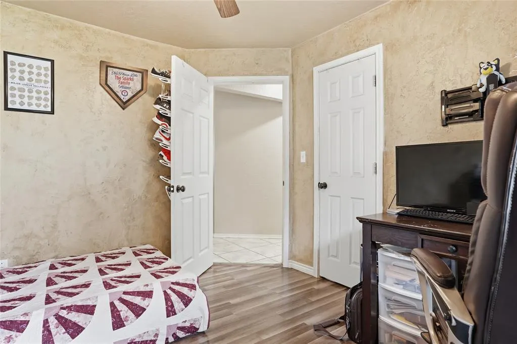 Photo 22 — 319 Cameron Drive, Altus, OK 73521