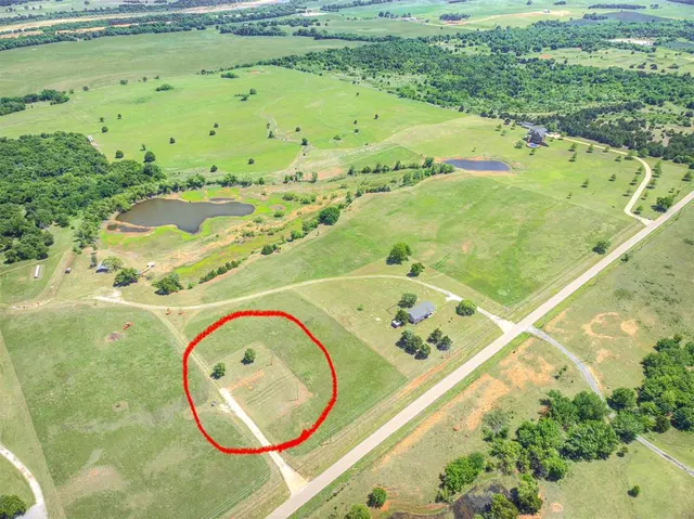 Photo 4 — 8800 N Coltrane Road, Guthrie, OK 73044