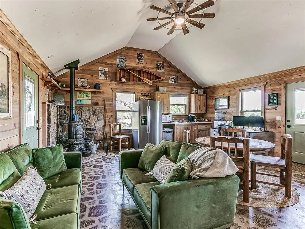 Photo 34 — 8800 N Coltrane Road, Guthrie, OK 73044