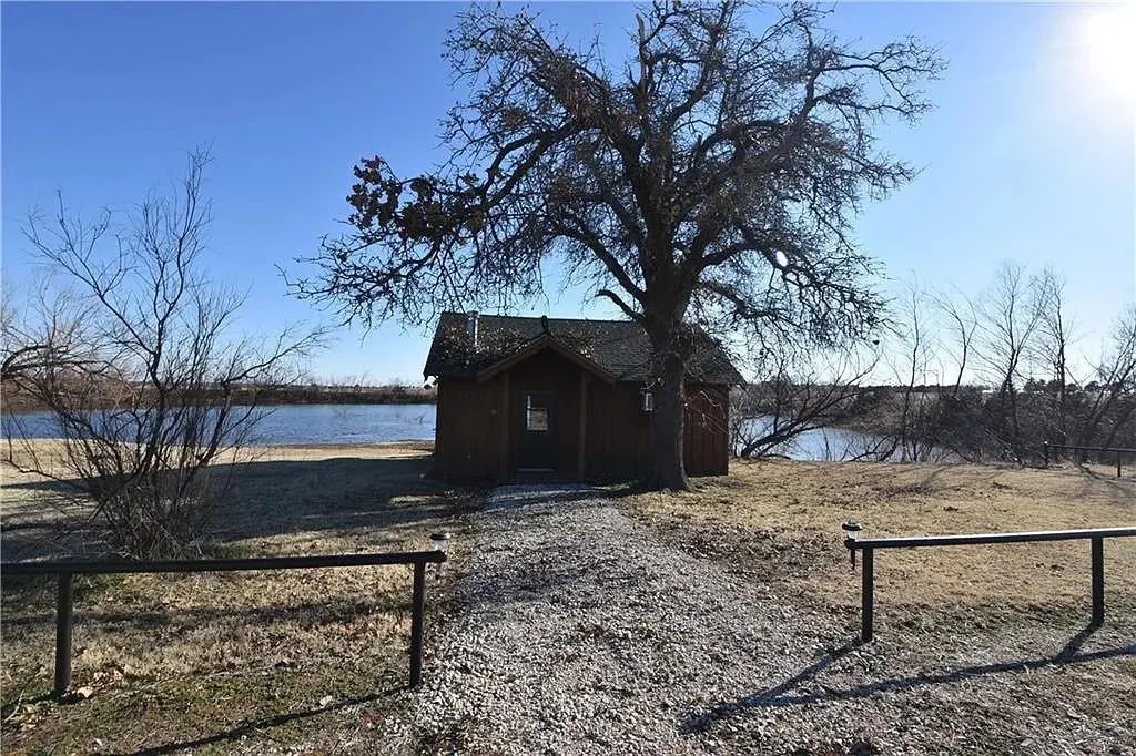 Photo 47 — 8800 N Coltrane Road, Guthrie, OK 73044