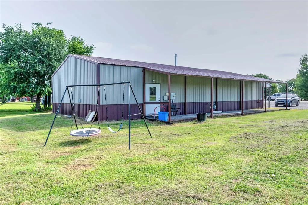 Photo 18 — 1003 N Broadway Avenue, Davenport, OK 74026