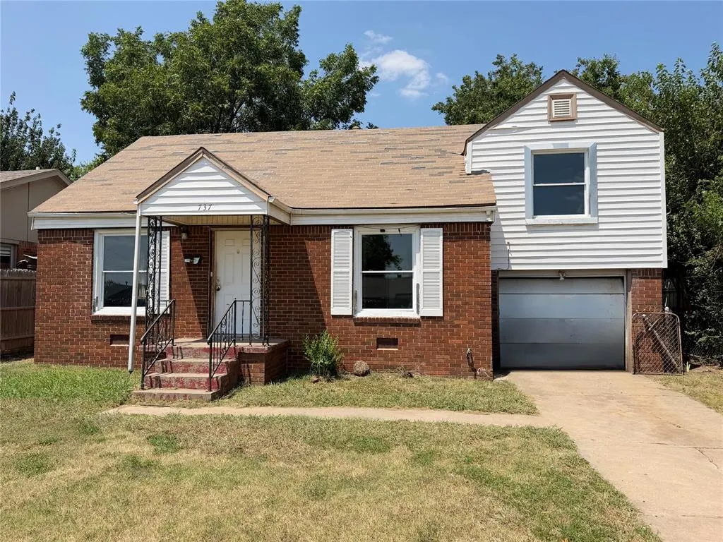 Front exterior — 737 SW 47th Street, Oklahoma City, OK 73109