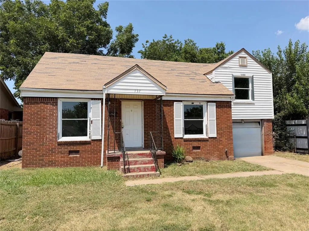 Photo 2 — 737 SW 47th Street, Oklahoma City, OK 73109