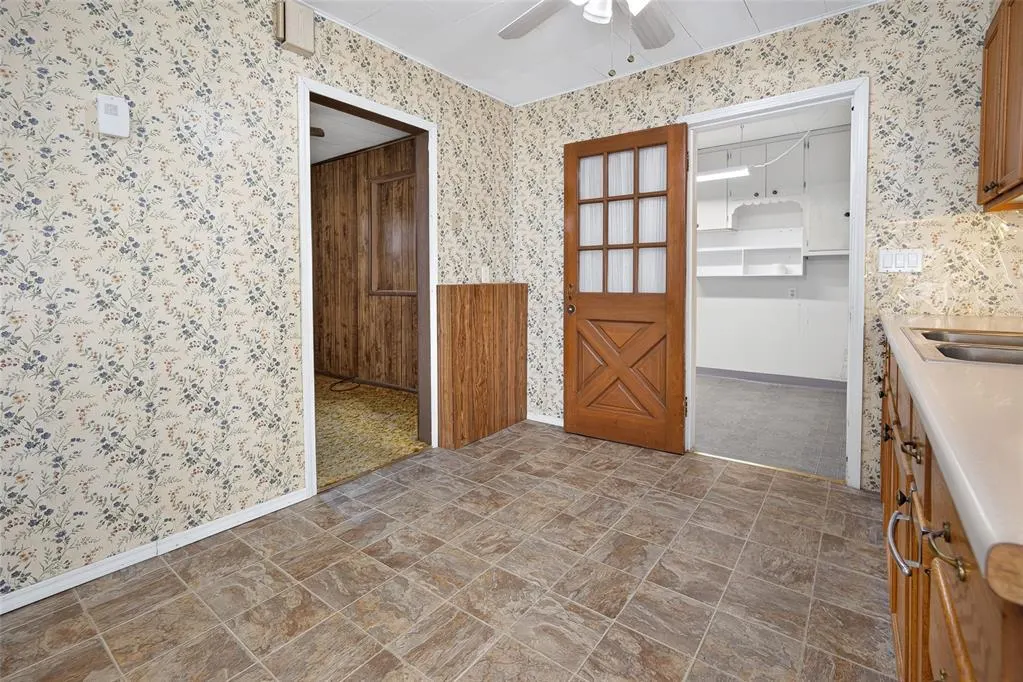 Photo 12 — 714 N Jefferson Avenue, Blanchard, OK 73010