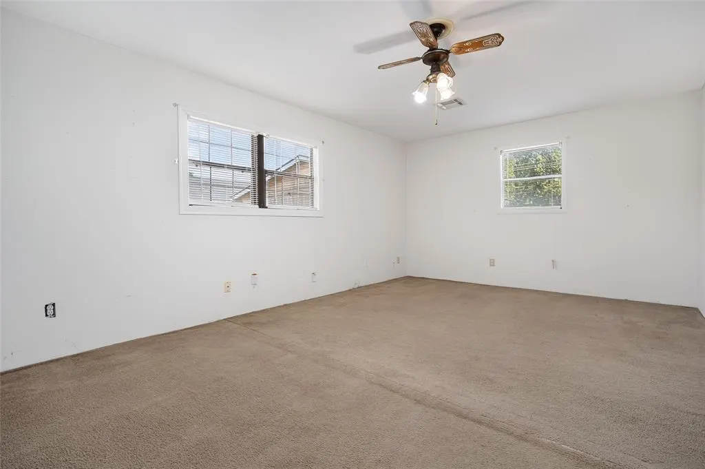 Photo 15 — 714 N Jefferson Avenue, Blanchard, OK 73010