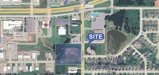 Photo 2 — 301 S Yukon Parkway, Yukon, OK 73099