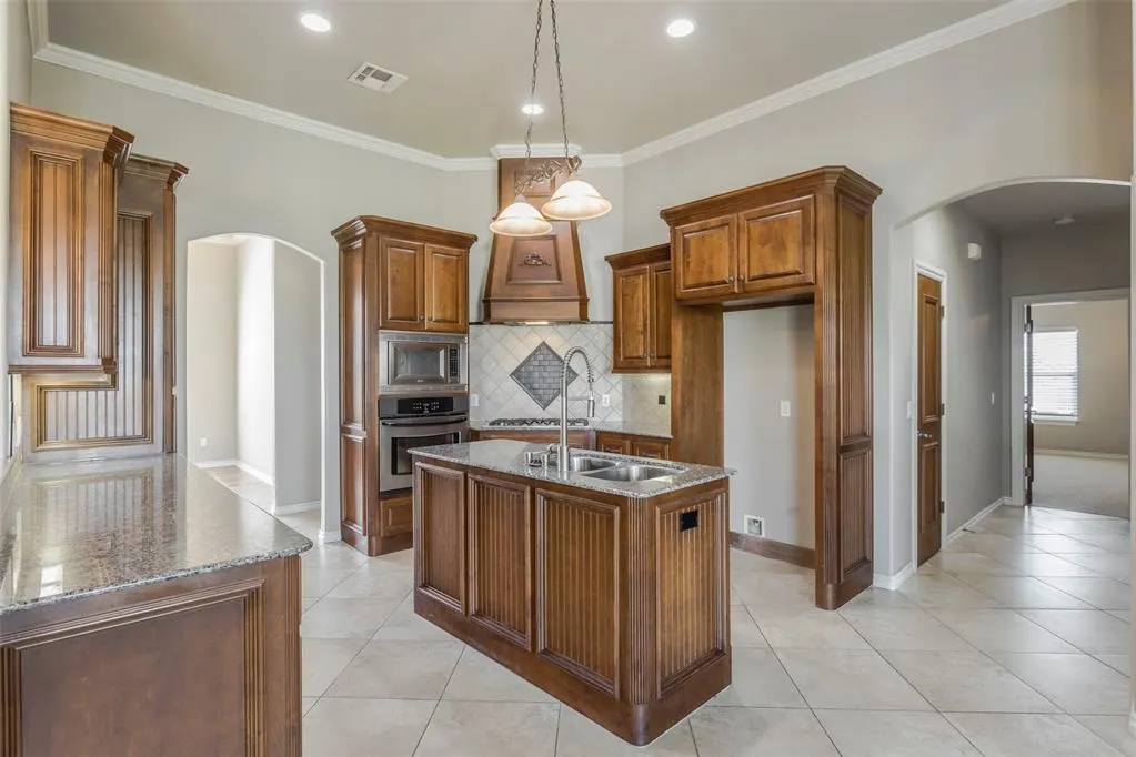 Photo 13 — 15315 Coral Creek Lane, Oklahoma City, OK 73165