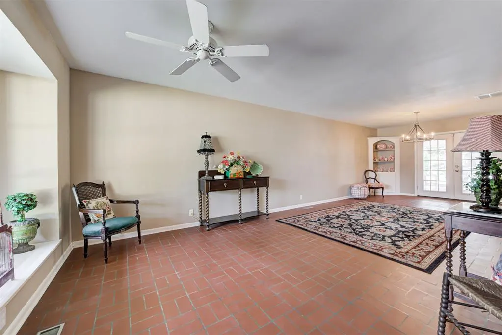 Photo 7 — 1744 Westbrooke Terrace, Norman, OK 73072