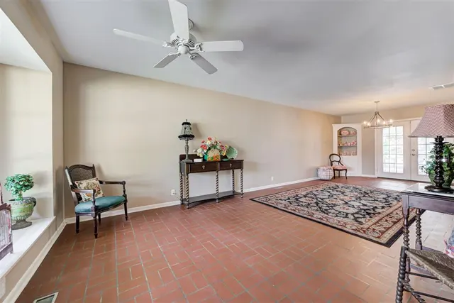 Photo 7 — 1744 Westbrooke Terrace, Norman, OK 73072