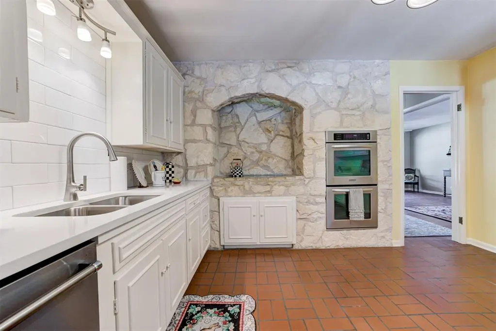 Photo 15 — 1744 Westbrooke Terrace, Norman, OK 73072