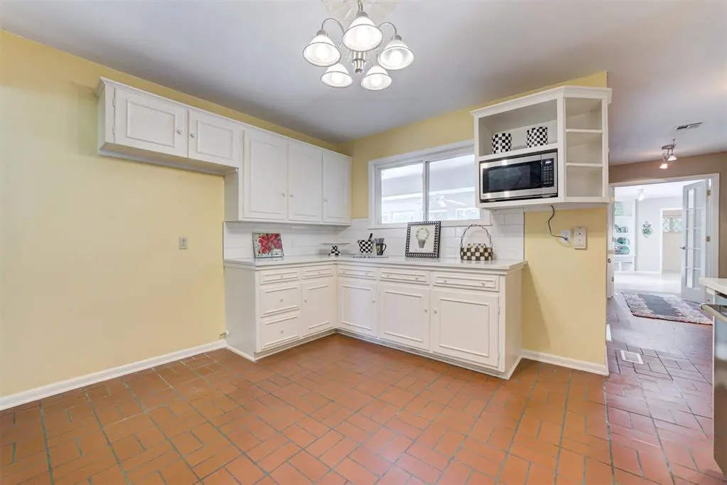 Photo 17 — 1744 Westbrooke Terrace, Norman, OK 73072