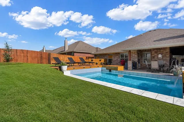 Front exterior — 8401 NW 159th Street, Edmond, OK 73013