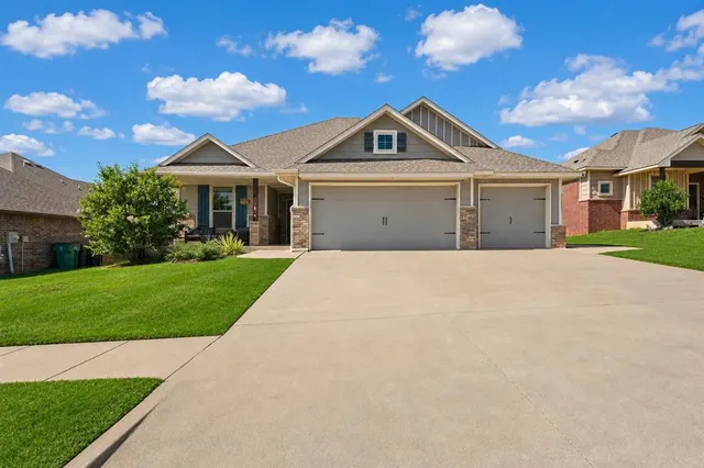 Photo 2 — 8401 NW 159th Street, Edmond, OK 73013