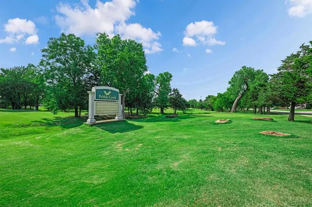 Photo 5 — 401 N Pebble Creek Terrace, Mustang, OK 73064