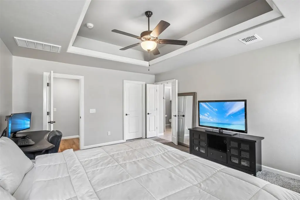 Photo 17 — 18700 Big Cedar Way, Edmond, OK 73012