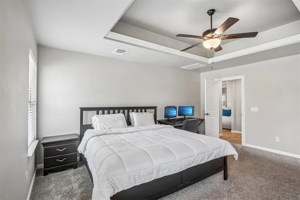 Photo 18 — 18700 Big Cedar Way, Edmond, OK 73012