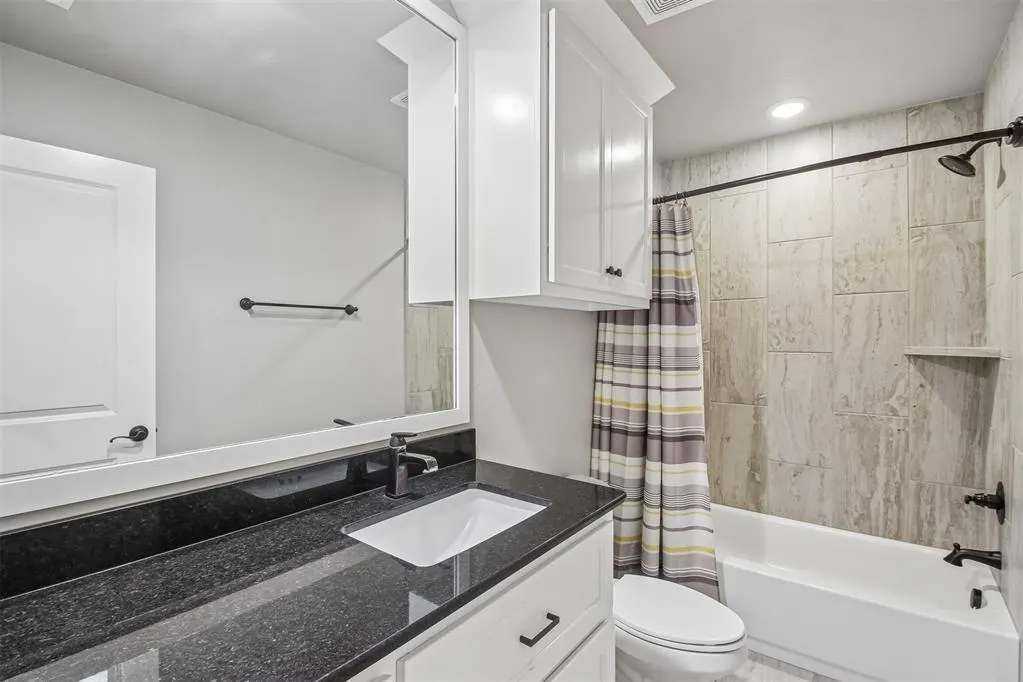Photo 28 — 18700 Big Cedar Way, Edmond, OK 73012
