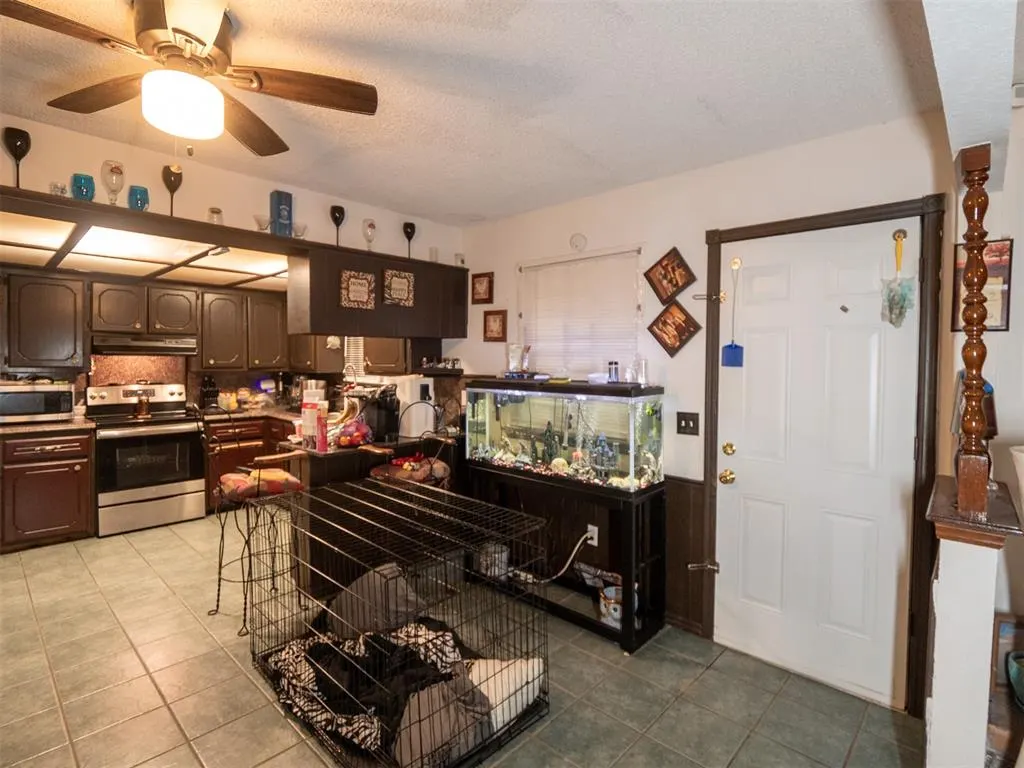 Photo 11 — 4928 Gaines Street, Oklahoma City, OK 73135