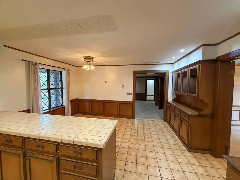Photo 9 — 2317 Robinwood Circle, Shawnee, OK 74801