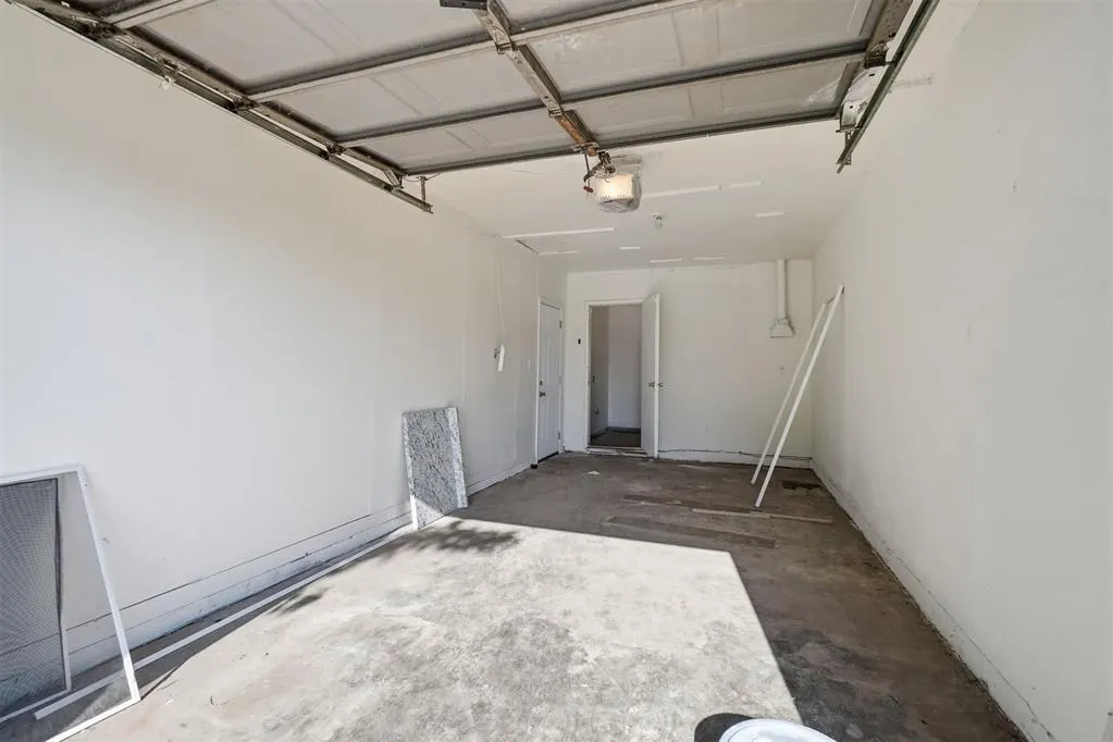 Photo 29 — 1072 Elk Street, Altus, OK 73521