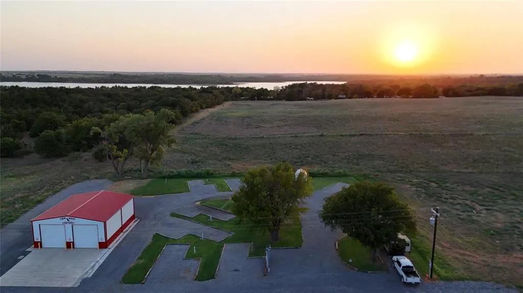 Photo 7 — 1420 N Crow Roost Road, Fort Cobb, OK 73038