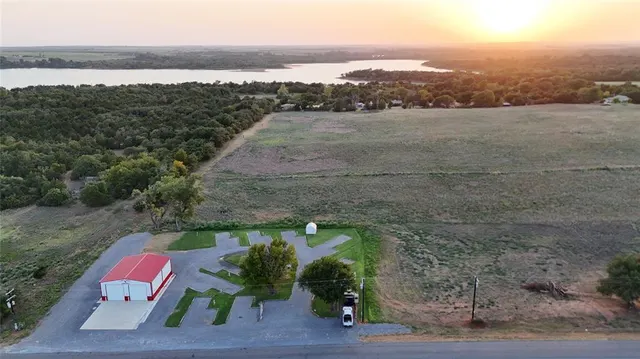 Photo 8 — 1420 N Crow Roost Road, Fort Cobb, OK 73038