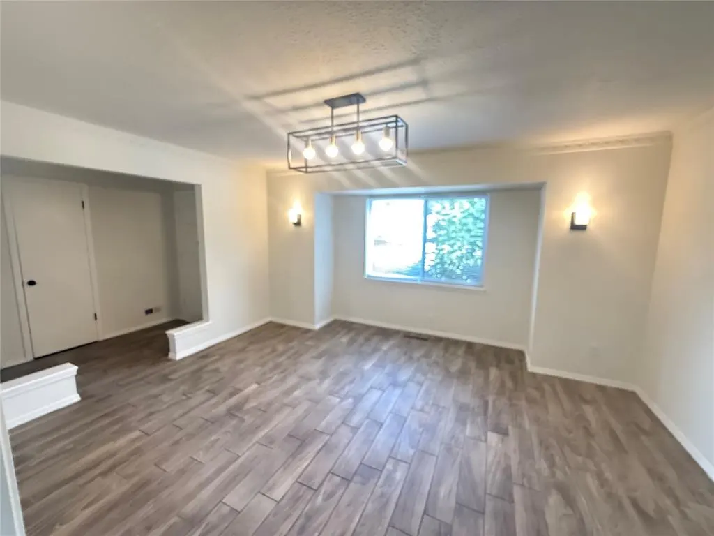 Photo 5 — 6908 Talbot Court, Oklahoma City, OK 73162