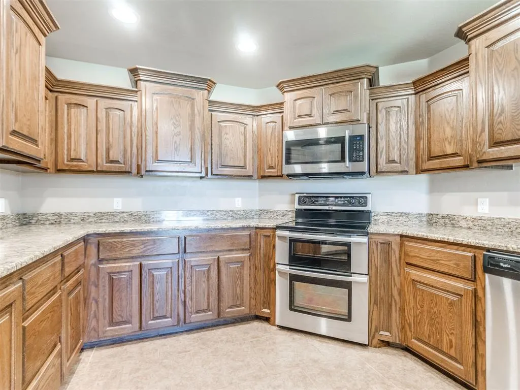 Photo 12 — 2282 County Road 1311, Blanchard, OK 73010