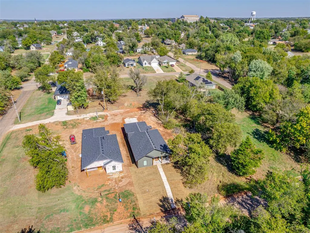 Photo 36 — 706 E Lincoln Avenue, Guthrie, OK 73044