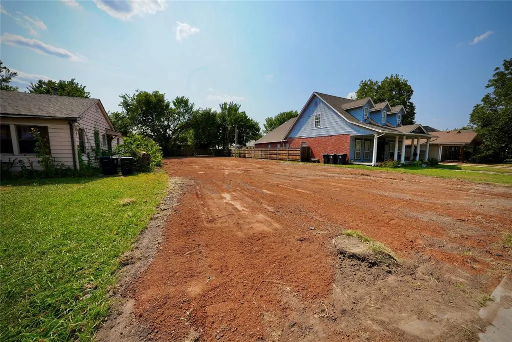 Photo 2 — 4803 N Asbury Avenue, Bethany, OK 73008