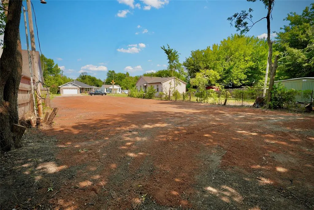 Photo 5 — 4803 N Asbury Avenue, Bethany, OK 73008